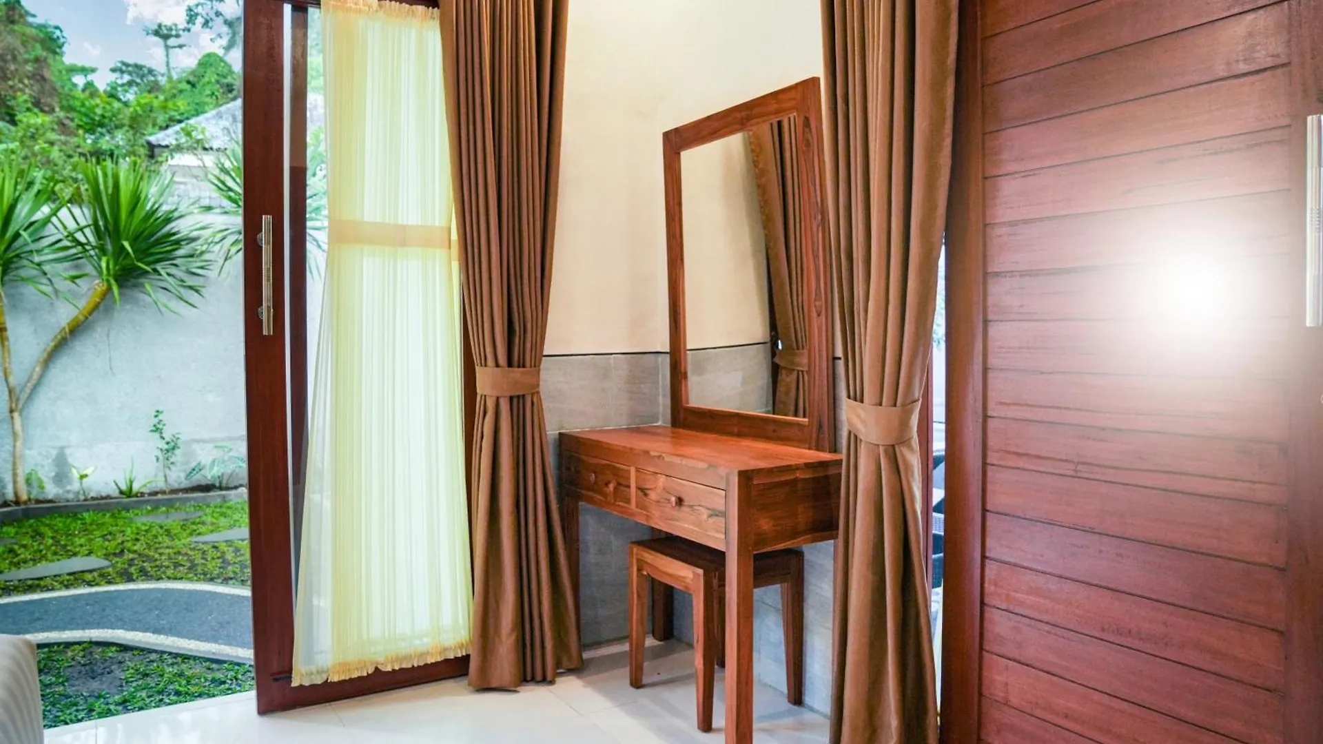 Moon Villa - 2Bdr And Private Pool Enjoy Ubud Sky Indonesien