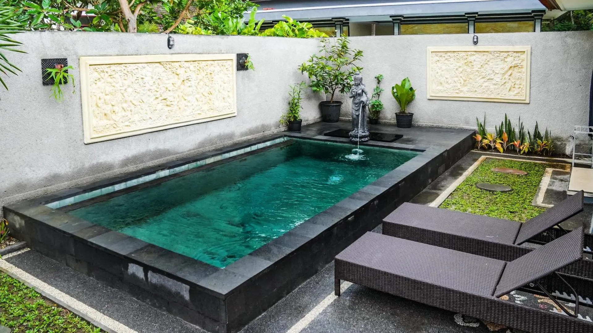 Moon Villa - 2Bdr And Private Pool Enjoy Ubud Sky